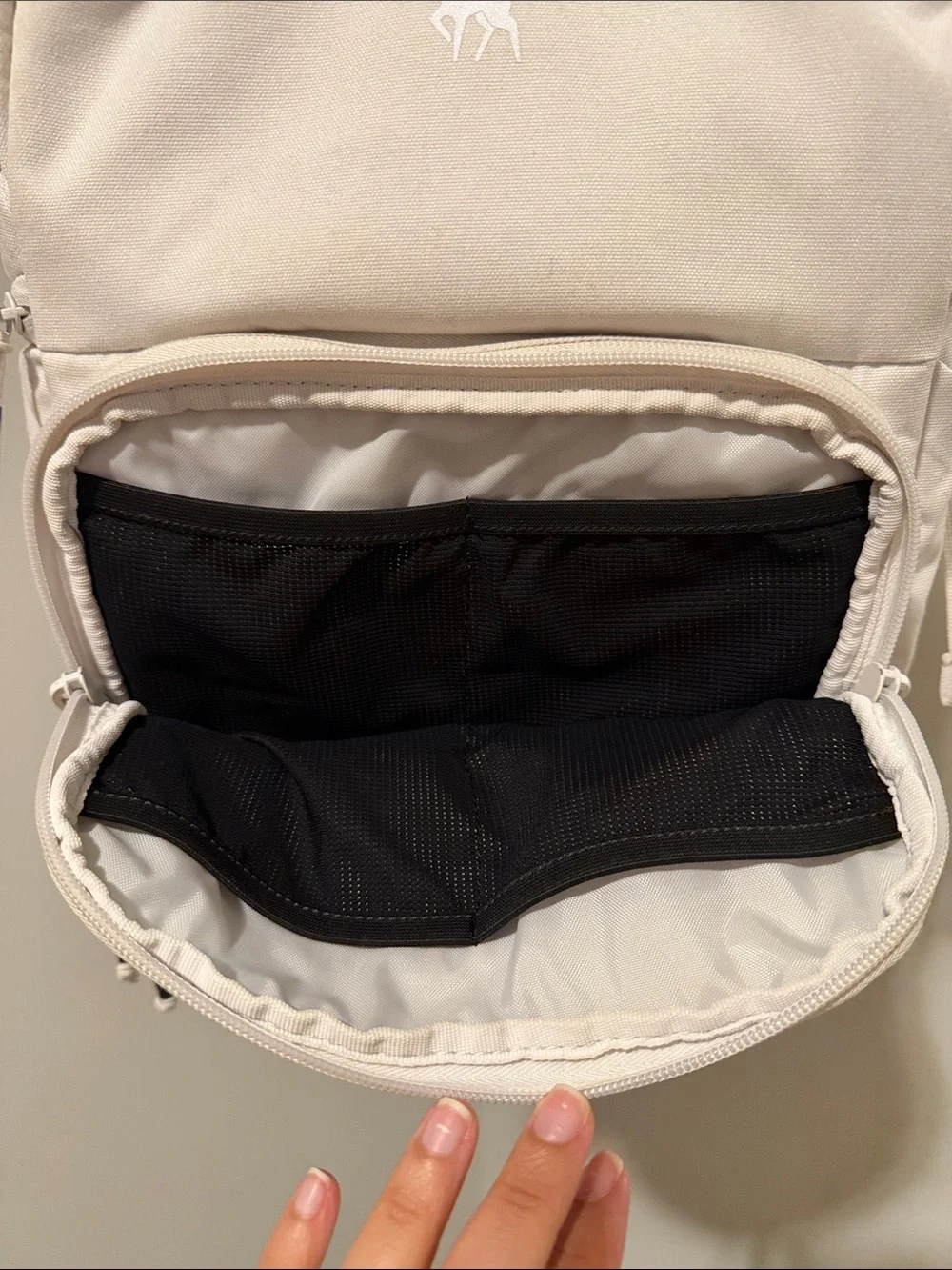 Brevité The Jumper Gray Backpack